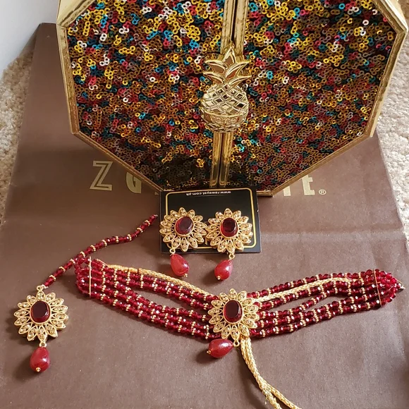 Pakistani crystal choker set - Picture 2 of 6